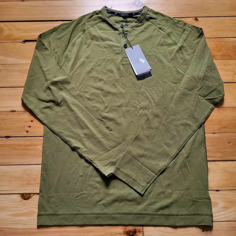 New Public Rec Henley Shirt Mens Medium Go To Slim Green Performance Stretch